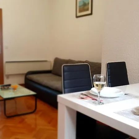 Apartment Anamarija *